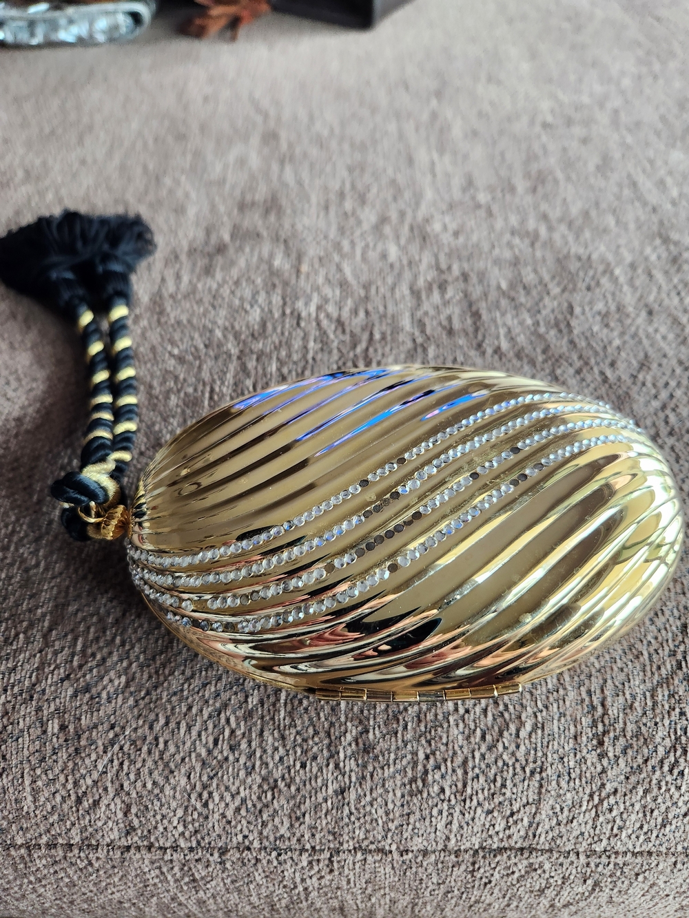 Vintage Gold Crystal-Embellished Evening Clutch with Tassel Wristlet
